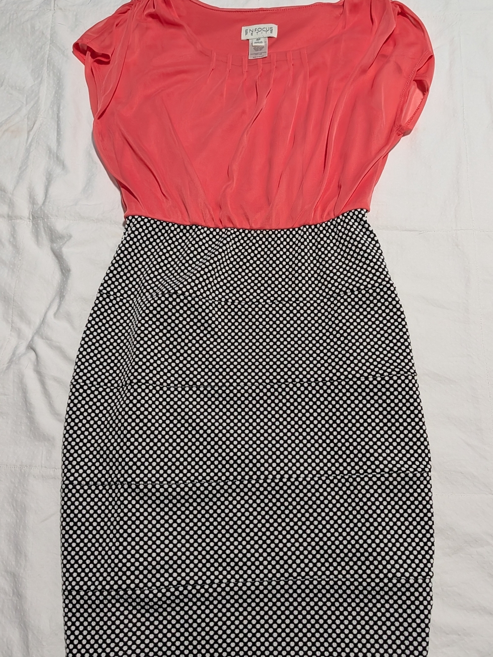 Encore Coral Pink Top with Black & White Polka Dot Pencil Skirt. Size 4 Petite.